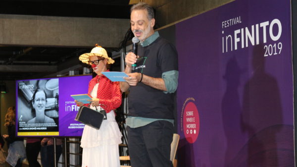 Tom Almeida e Solenta foram mestres de cerimônia do Festival inFINITO